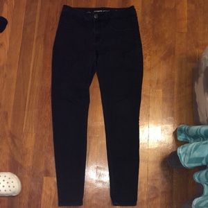 Black jeggings